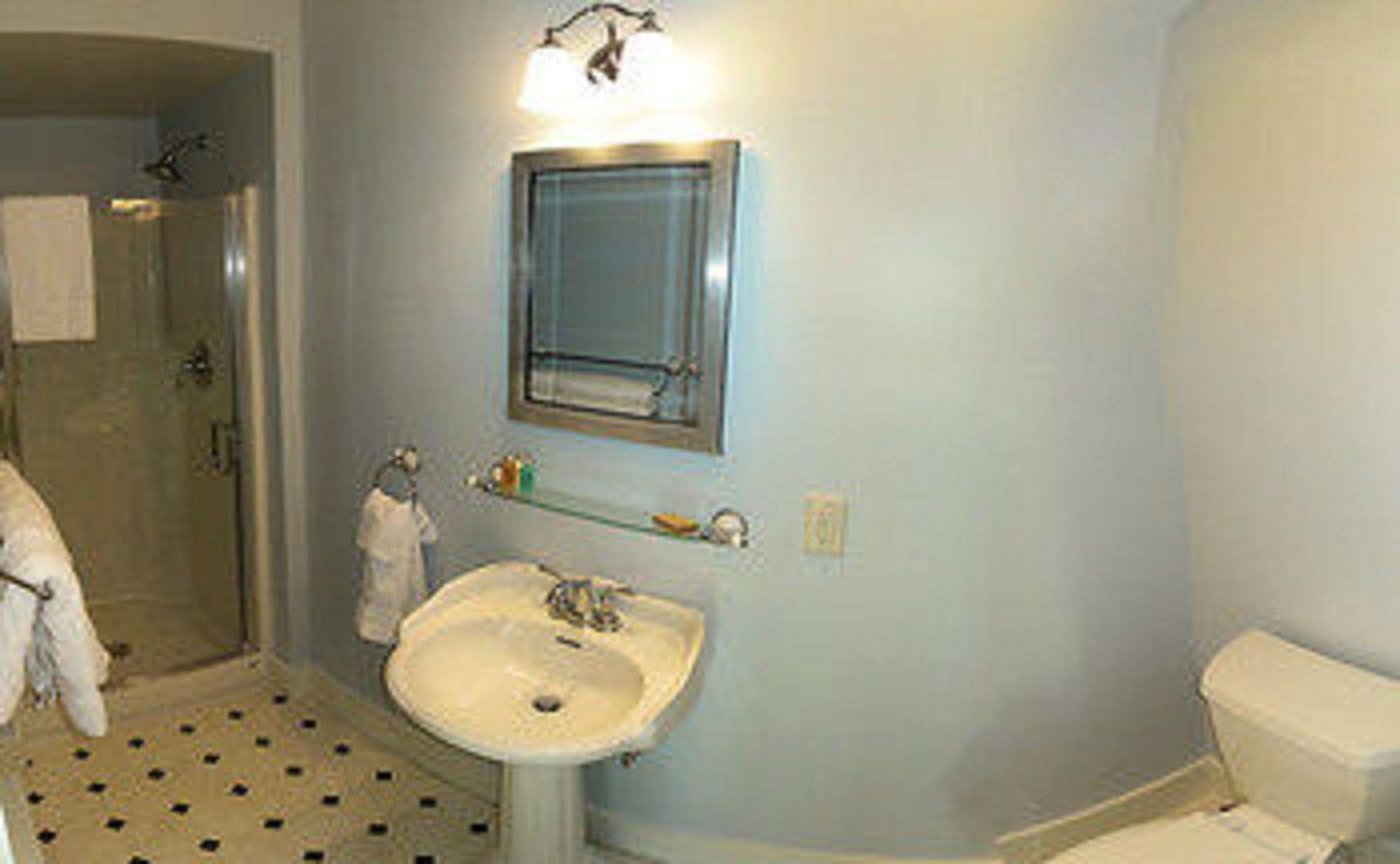 Grey Havens Inn Georgetown Экстерьер фото